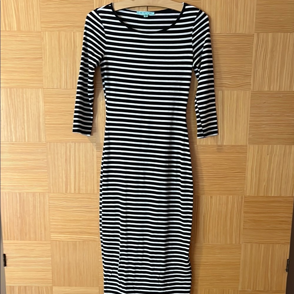 Elegant Striped Long Sleeve Dress